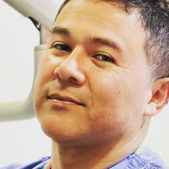 Dr. Leonardo Quezada Espinosa